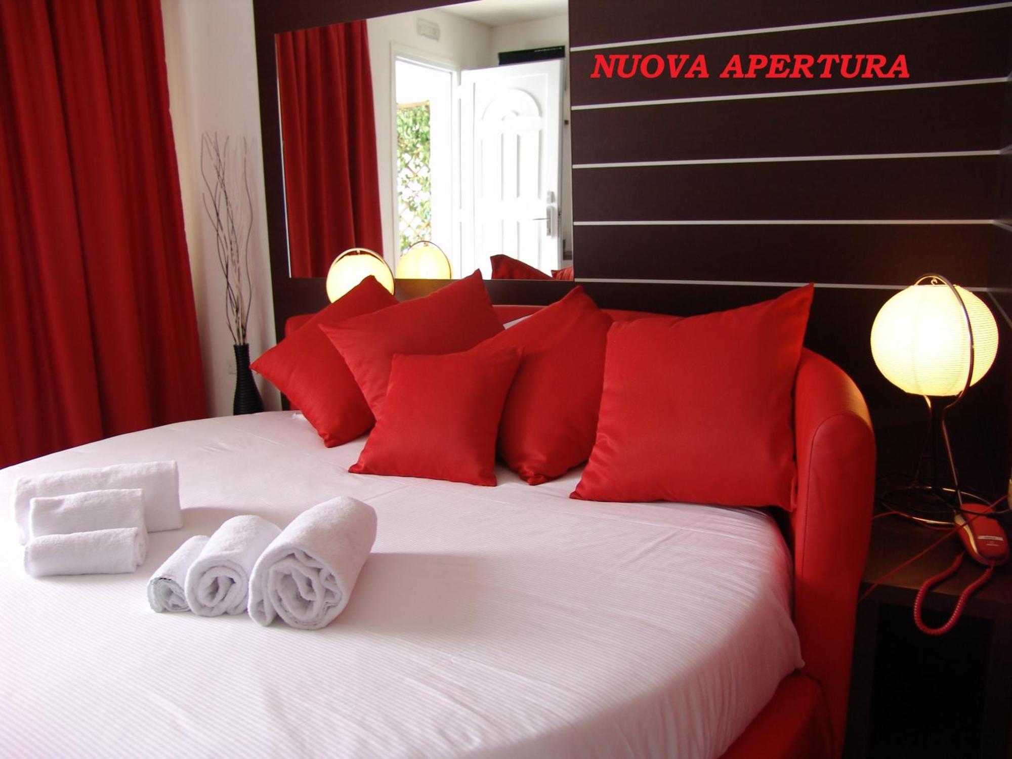 Hotel Paradise Airport Forlì Eksteriør billede
